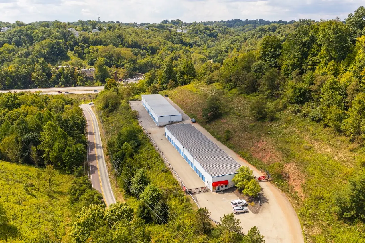 Devon Self Storage Pittsburgh, Pennsylvania, RV storage in Pittsburgh