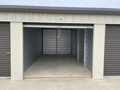 Mini Mall Storage - Daleville photo 2