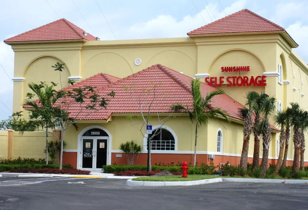 Sunshine Self Storage - Boca Raton, RV storage in Boca Raton