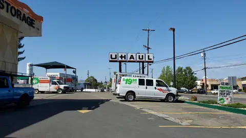 U-Haul Trailer Hitch Super Center of Santa Rosa photo 2
