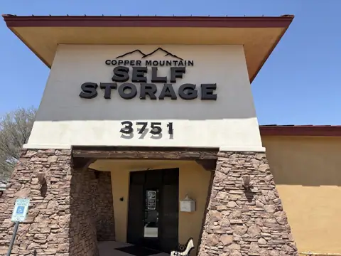 Copper Mountain Self Storage Casa Grande photo 2