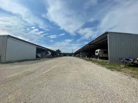 Rocky Top RV & Boat Storage photo 3