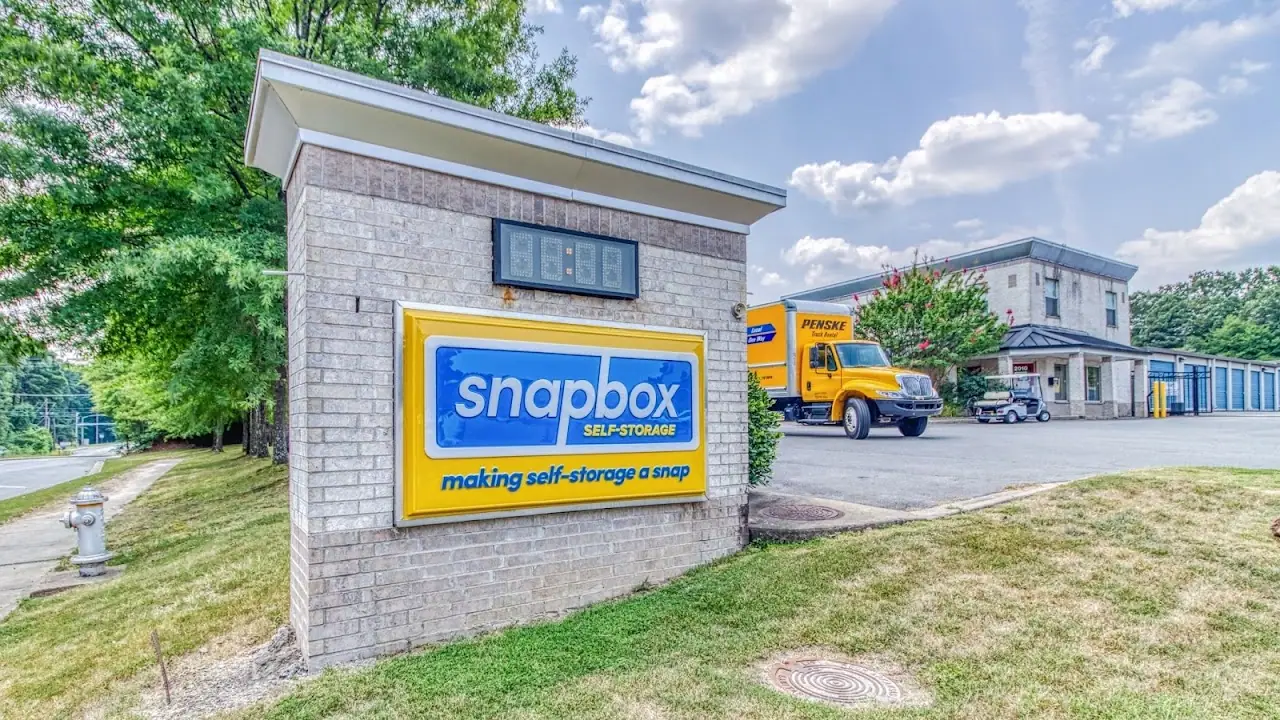 Avid Storage - University AR, RV storage in Little Rock