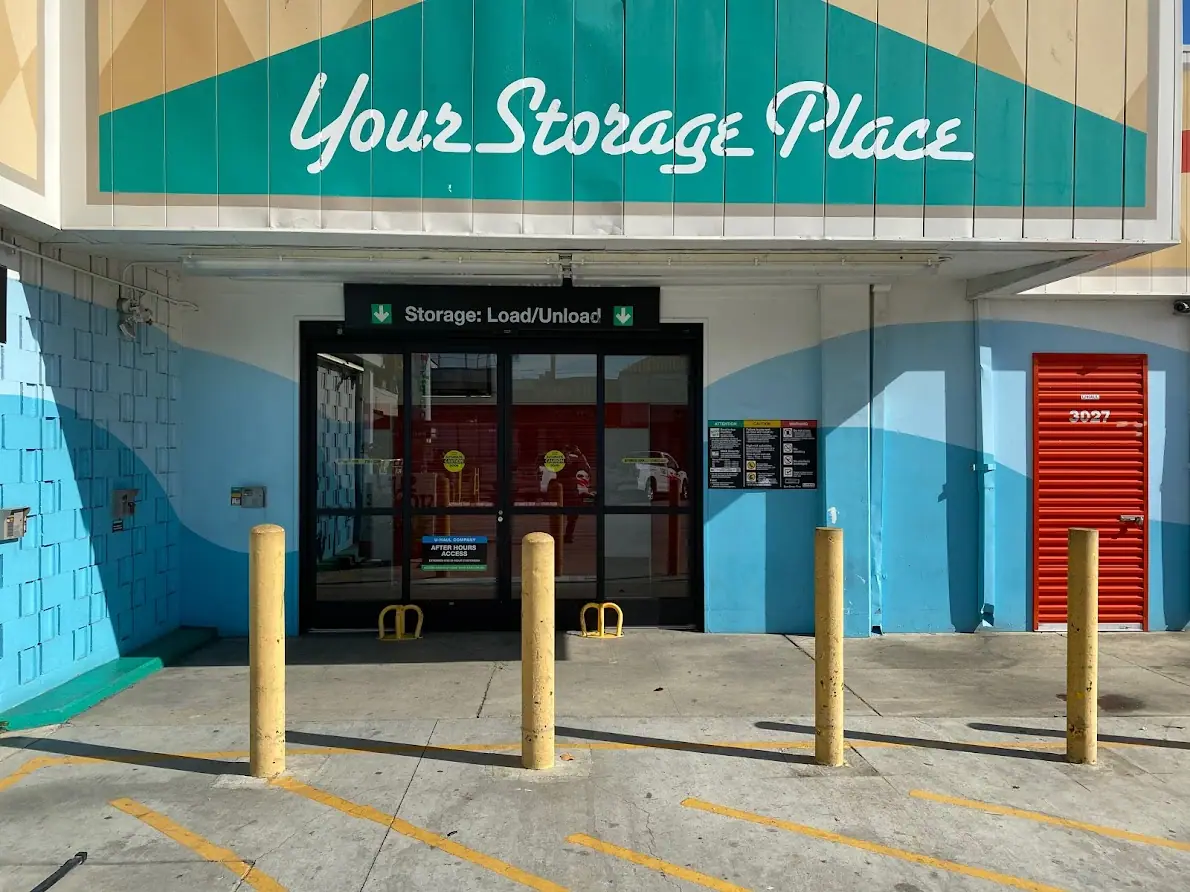Self-Storage at U-Haul, RV storage in Gardena
