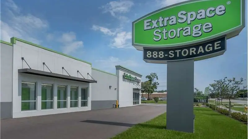 Extra Space Storage, RV storage in Clearwater