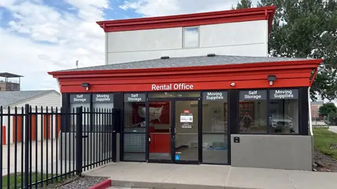 Public Storage photo 2