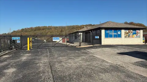 Compass Self Storage photo 3