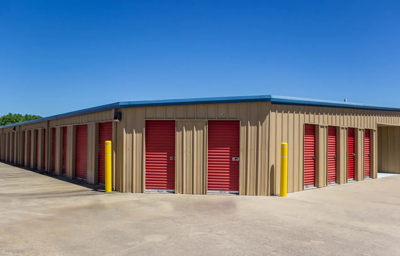 Avid Storage, RV storage in Alvin