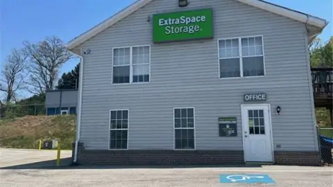 Extra Space Storage photo 2