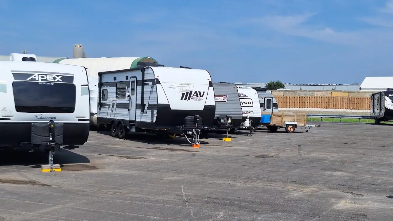 Eagle RV & Boat Storage, RV storage in Mundelein