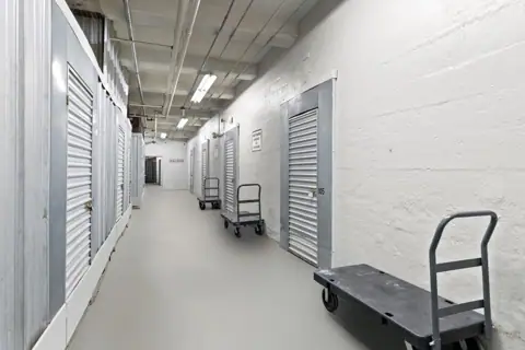 Prime Storage photo 2