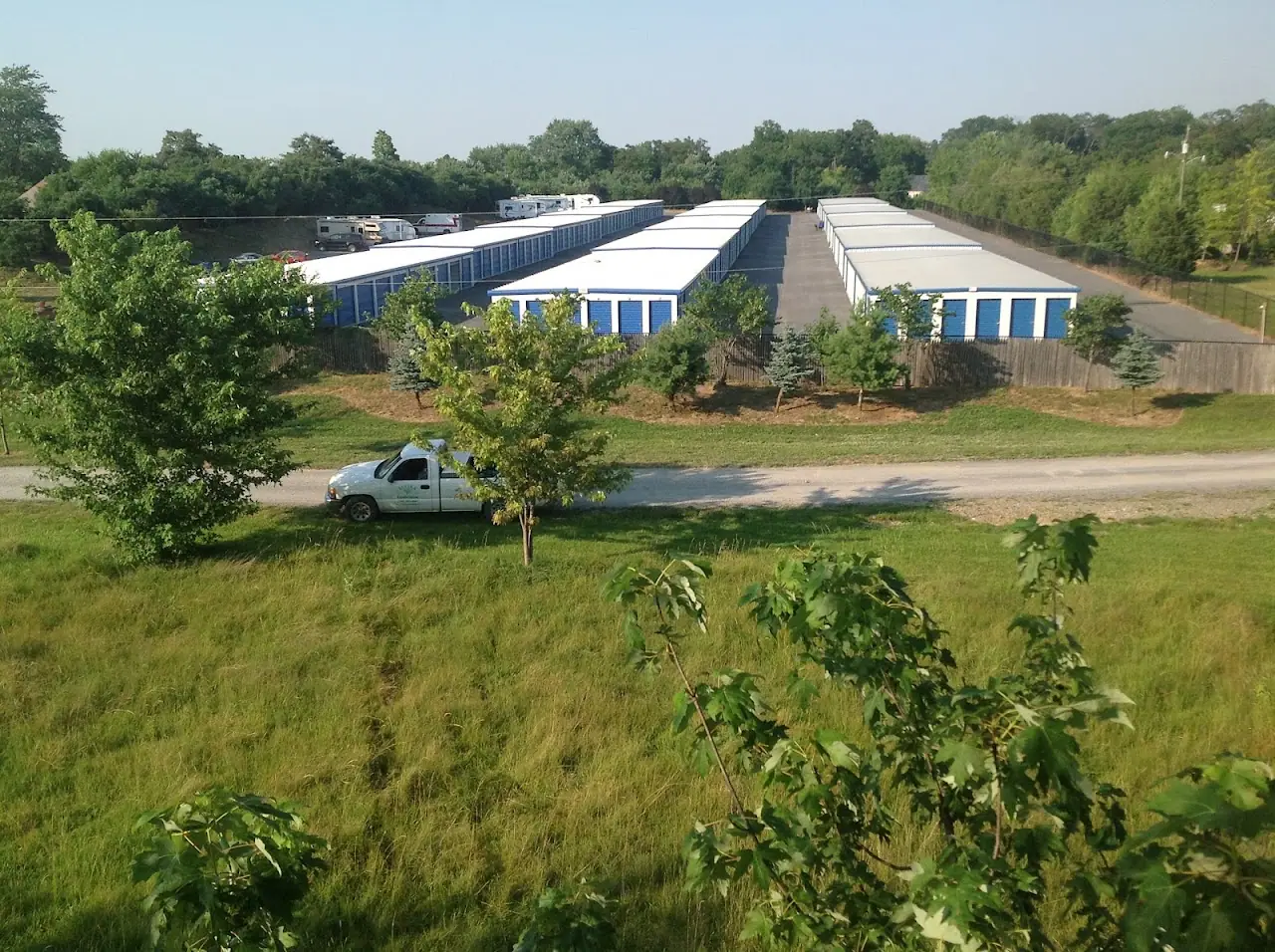 Papermill Self Storage LLC, RV storage in Winchester