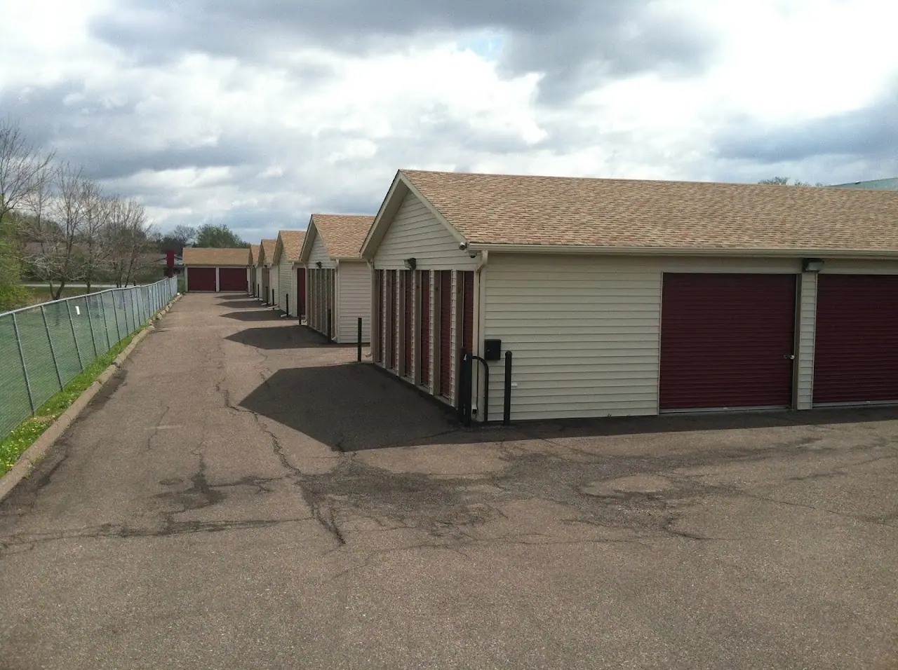 Five Star Storage, RV storage in St Michael