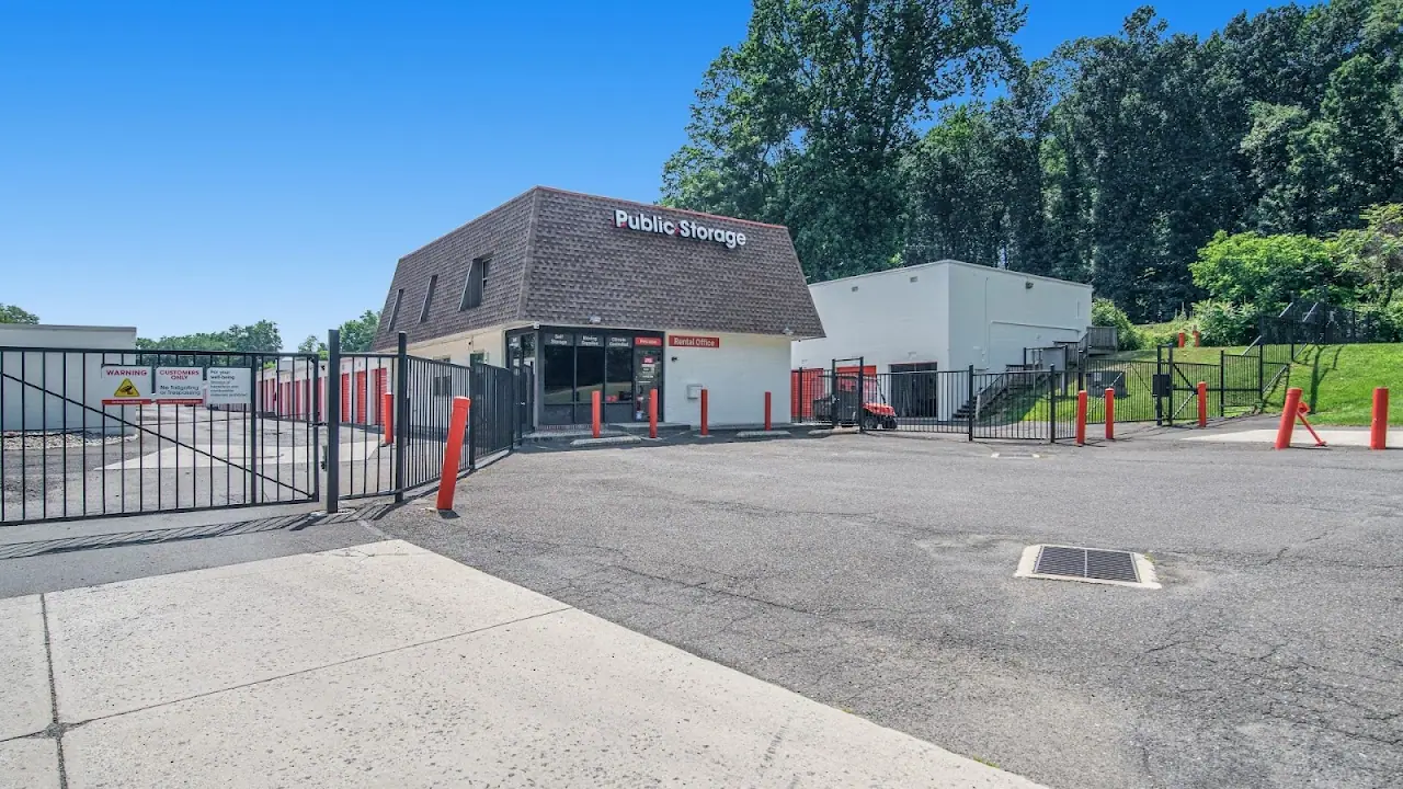 Public Storage, RV storage in Langhorne