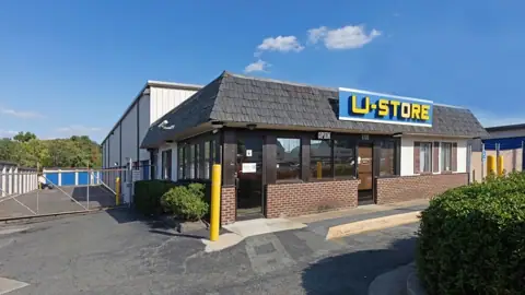 U-Store photo 2