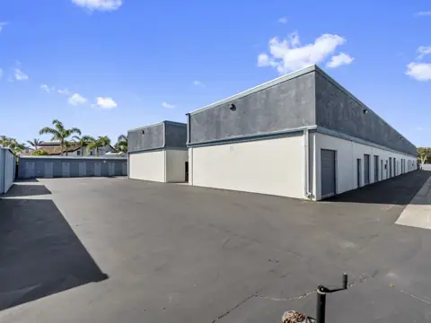 US Storage Centers photo 3