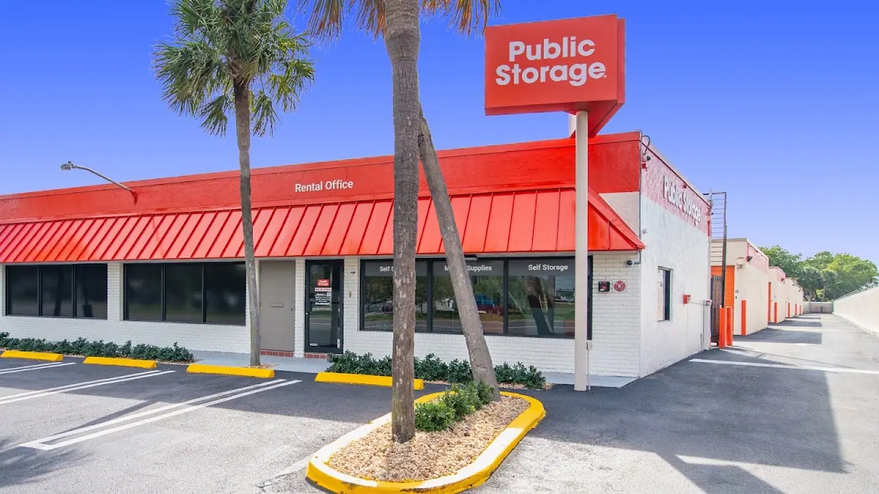 Public Storage, RV storage in Pompano Beach