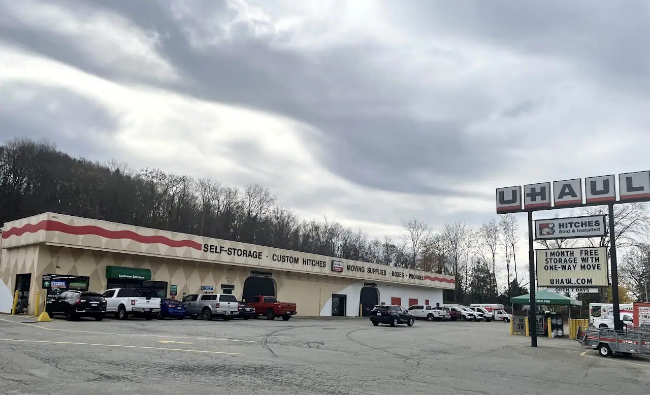 Self-Storage at U-Haul, RV storage in Washington