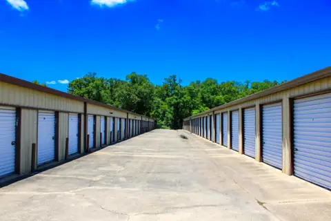 MMJ Self Storage - Storage Units Monroe LA photo 2