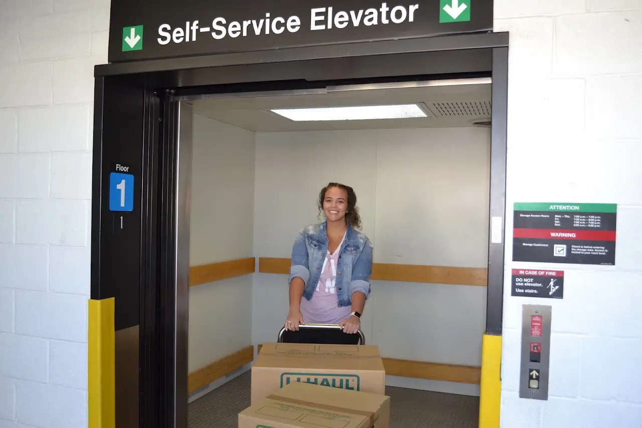 Self-Storage at U-Haul, RV storage in Phoenix
