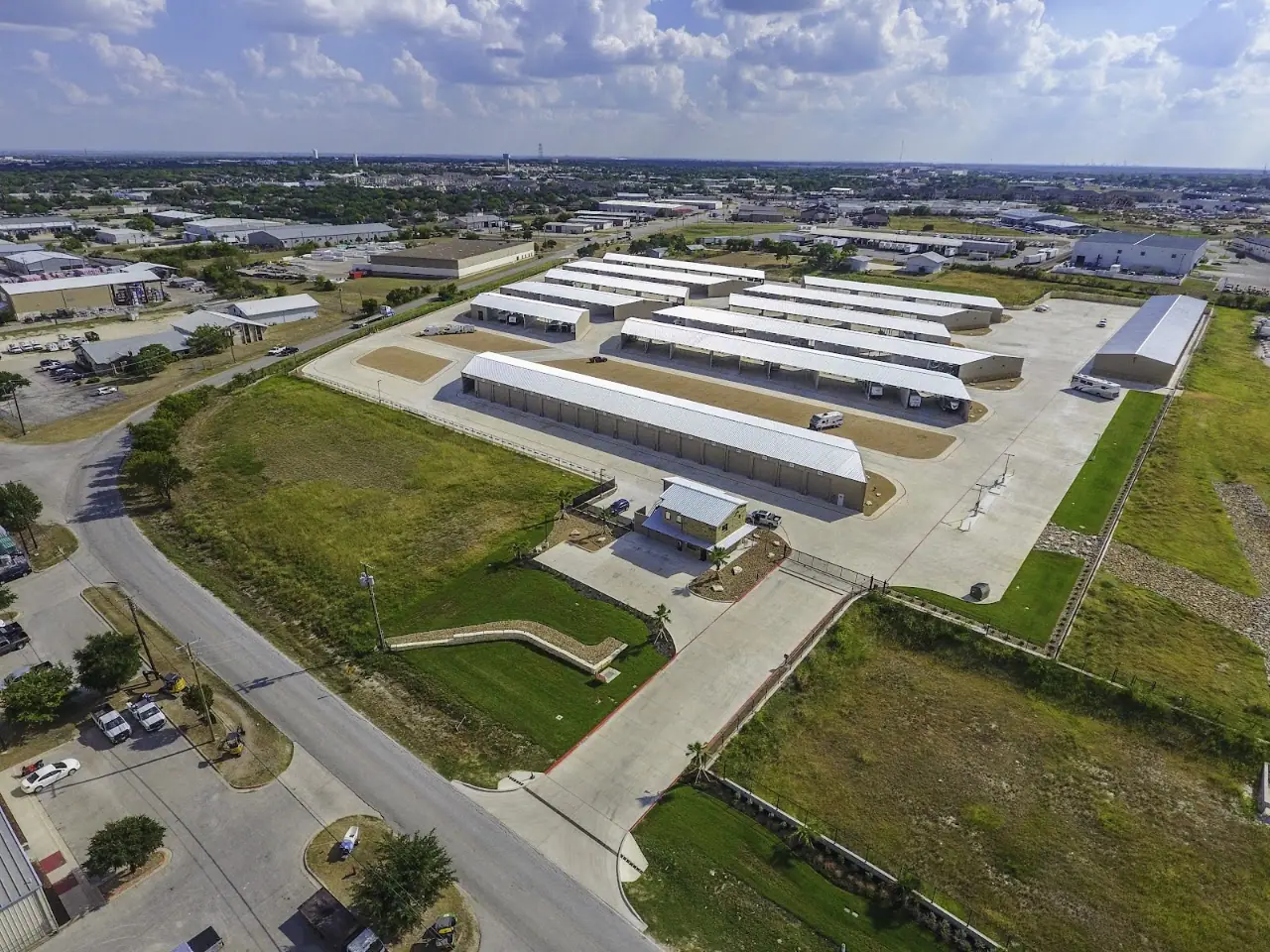 Bluewater Storage LLC, RV storage in Round Rock