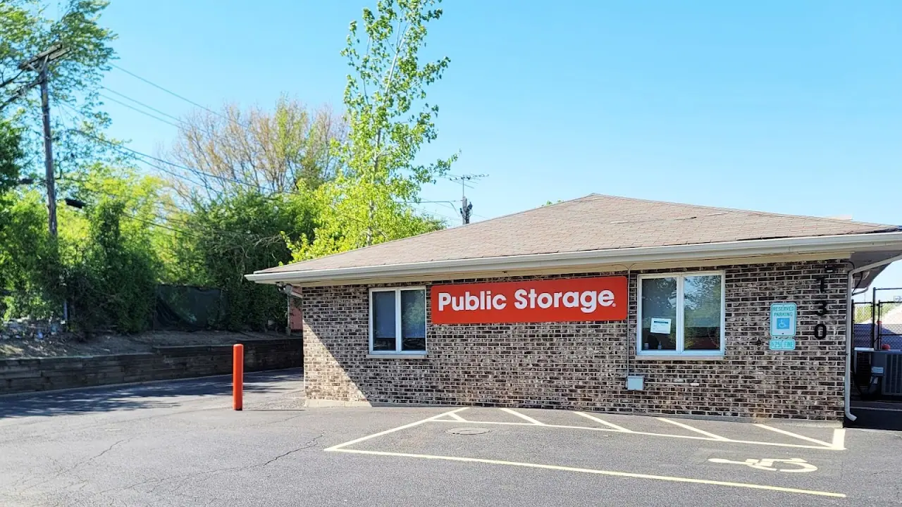 Public Storage, RV storage in Schaumburg