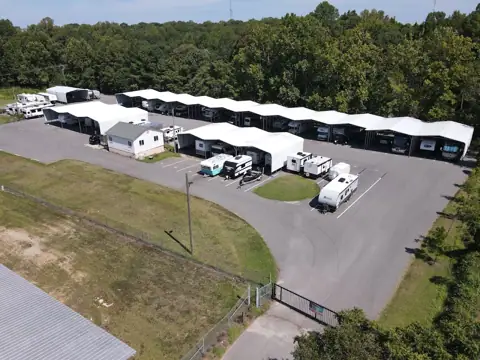 Williamsburg RV Storage photo 3