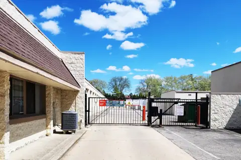 Public Storage photo 2