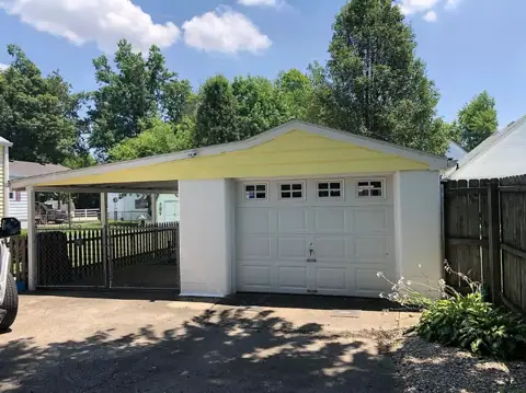 Bruce ave. Vehicle storage in Louisville, KY