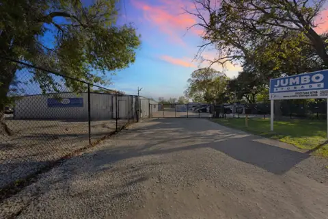 Jumbo Storage in Pasadena, TX