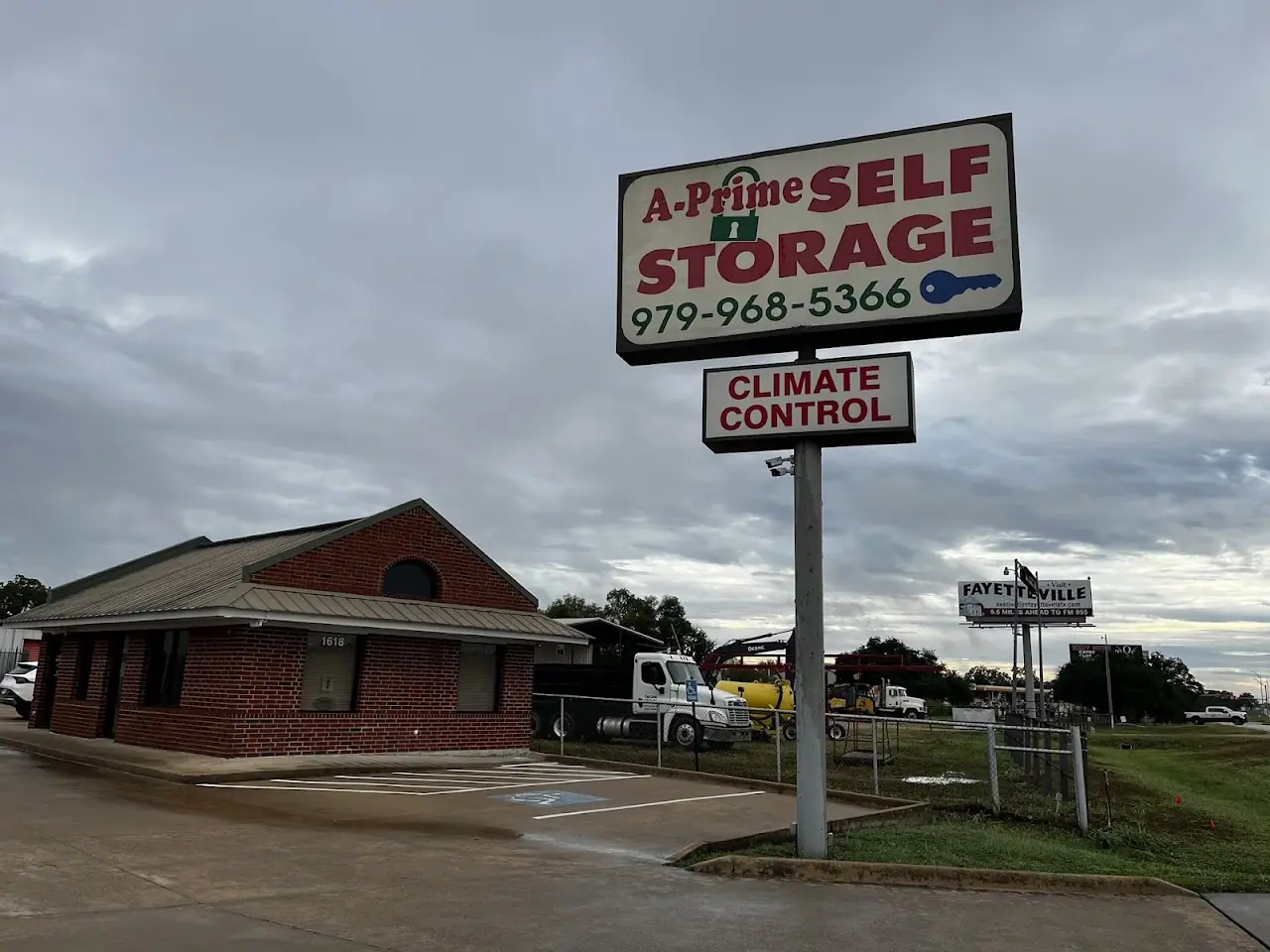 A-Prime Self Storage, RV storage in La Grange