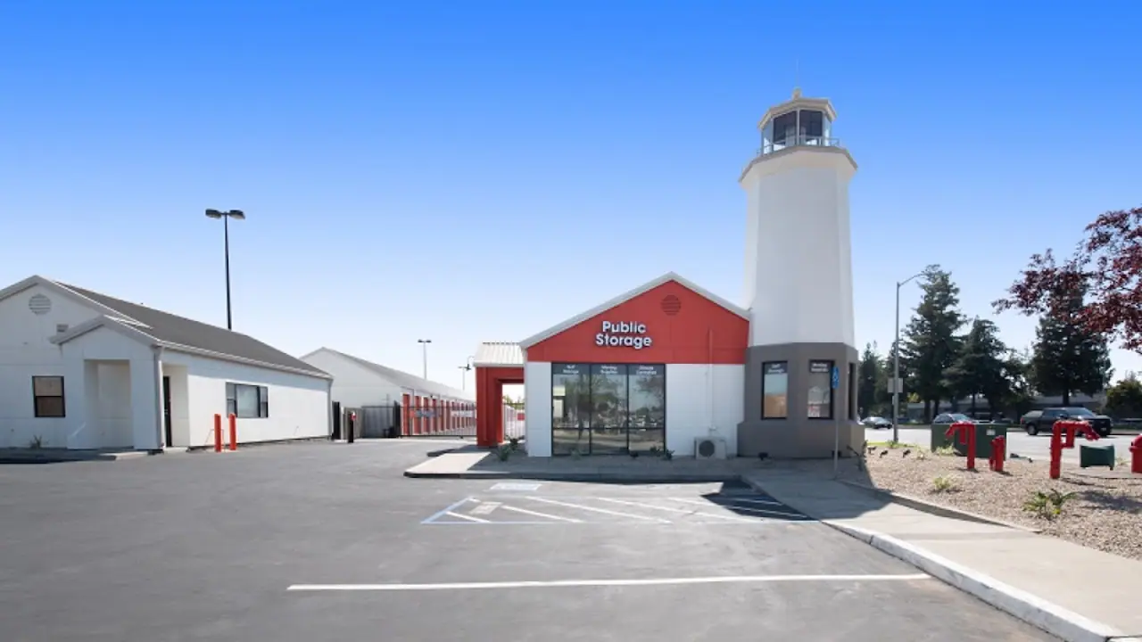 Public Storage, RV storage in Sacramento