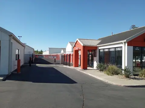 Public Storage photo 3