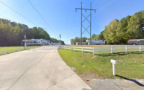 United RV Centers Inc - Storage Facility photo 2
