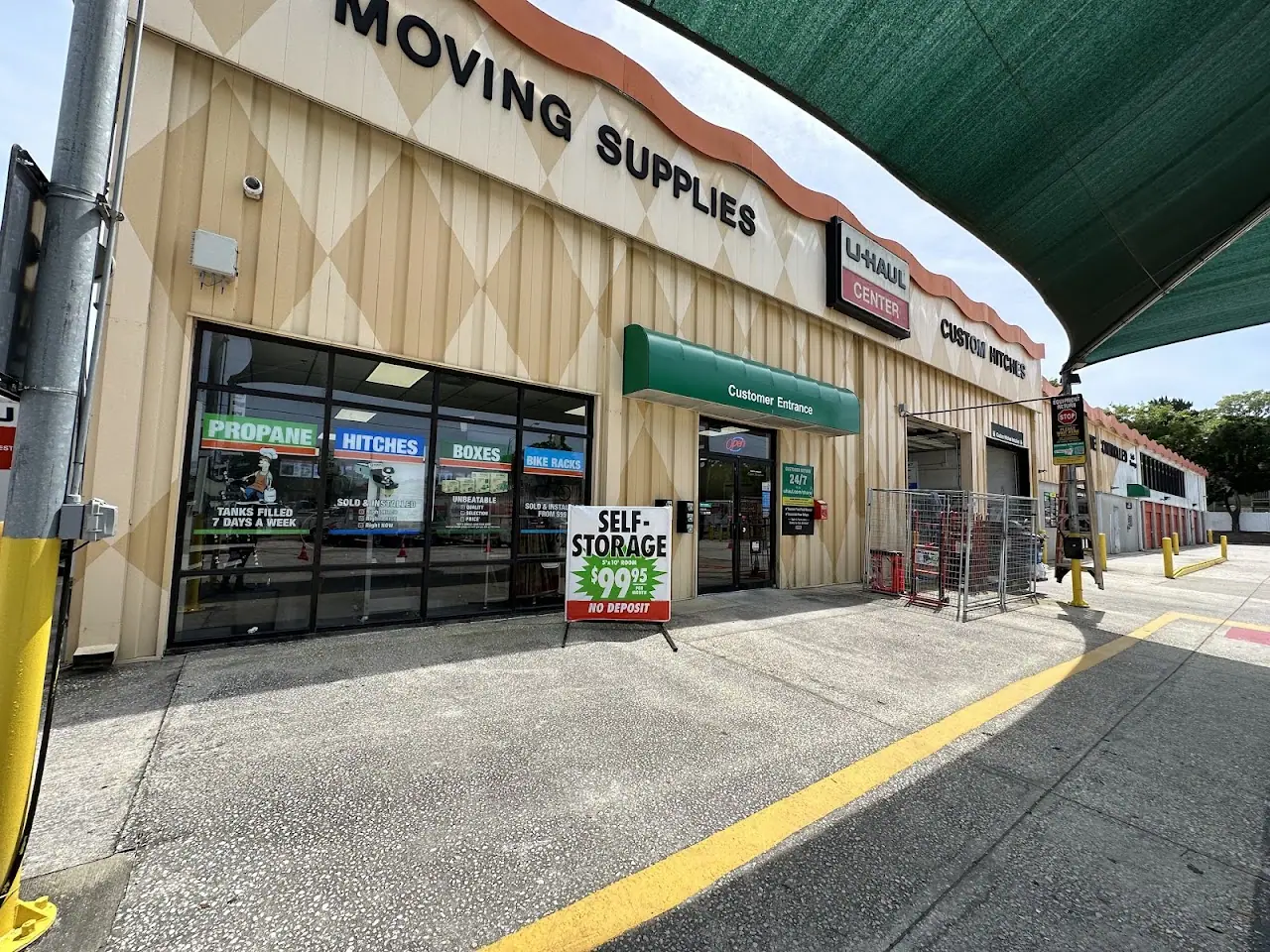 Self-Storage at U-Haul, RV storage in Orange Park