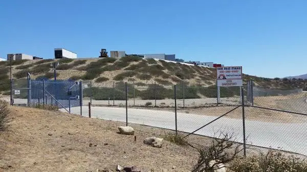 Agua Dulce Storage, RV storage in Santa Clarita