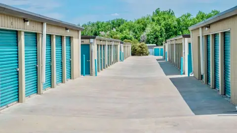 AAA Storage - 2417 photo 2