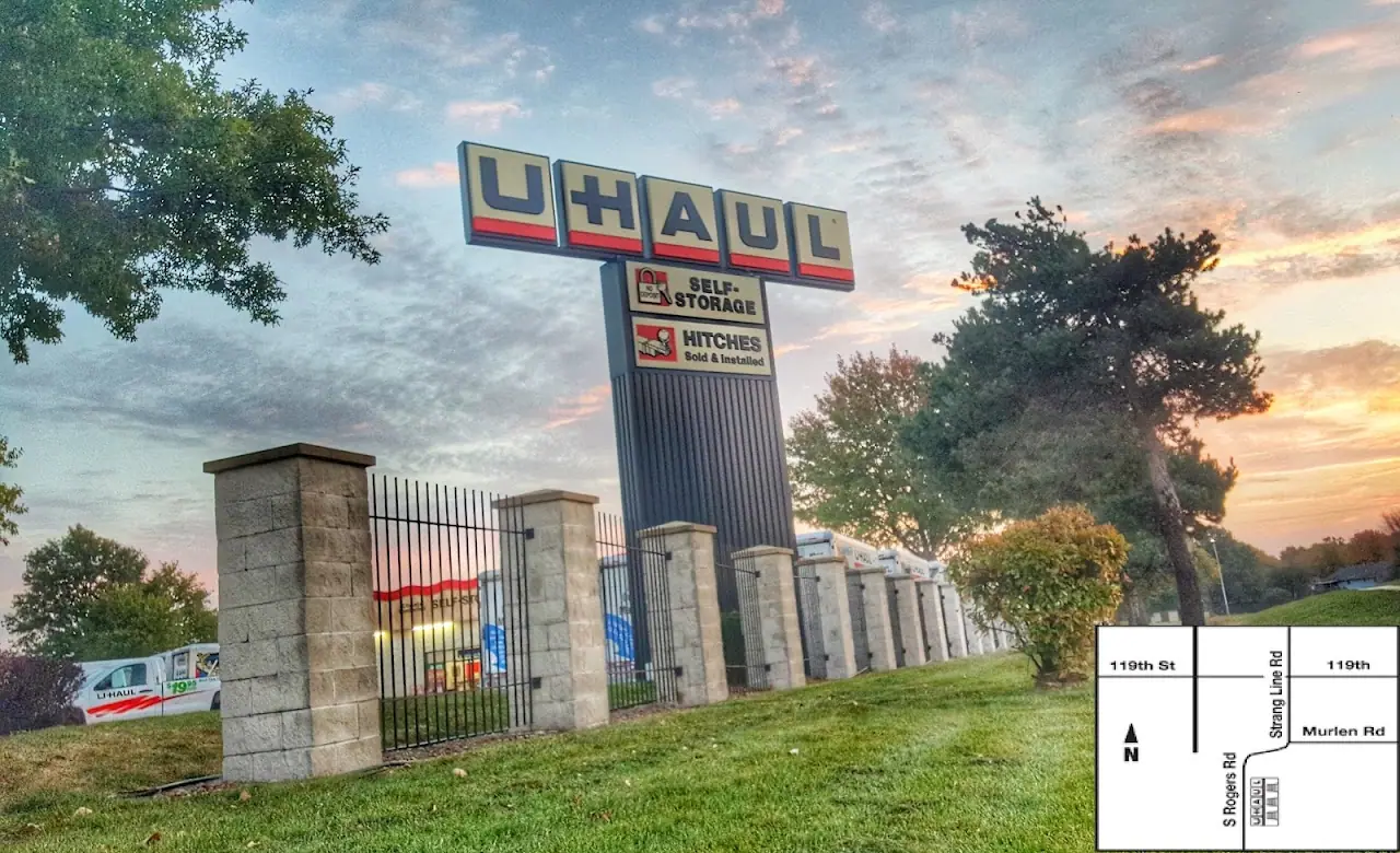 Self-Storage at U-Haul, RV storage in Olathe