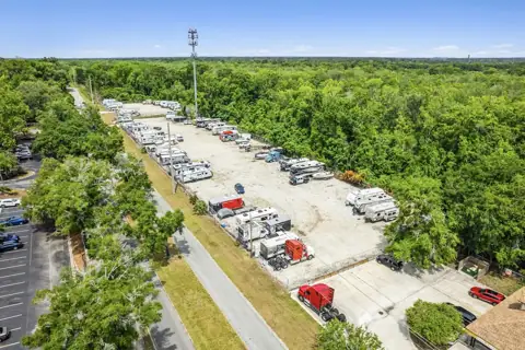 Oasis Boat and RV Storage photo 2