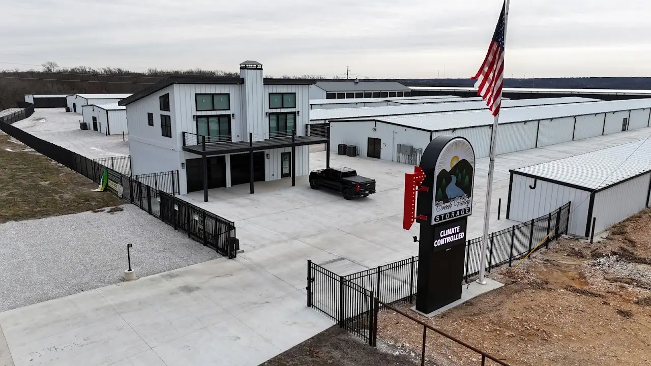 Click Storage - Joplin Mo, RV storage in Joplin
