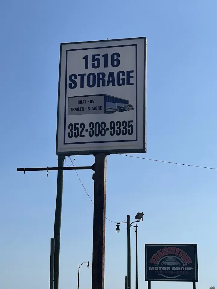 1516 Outside Storage LLC, RV storage in Leesburg