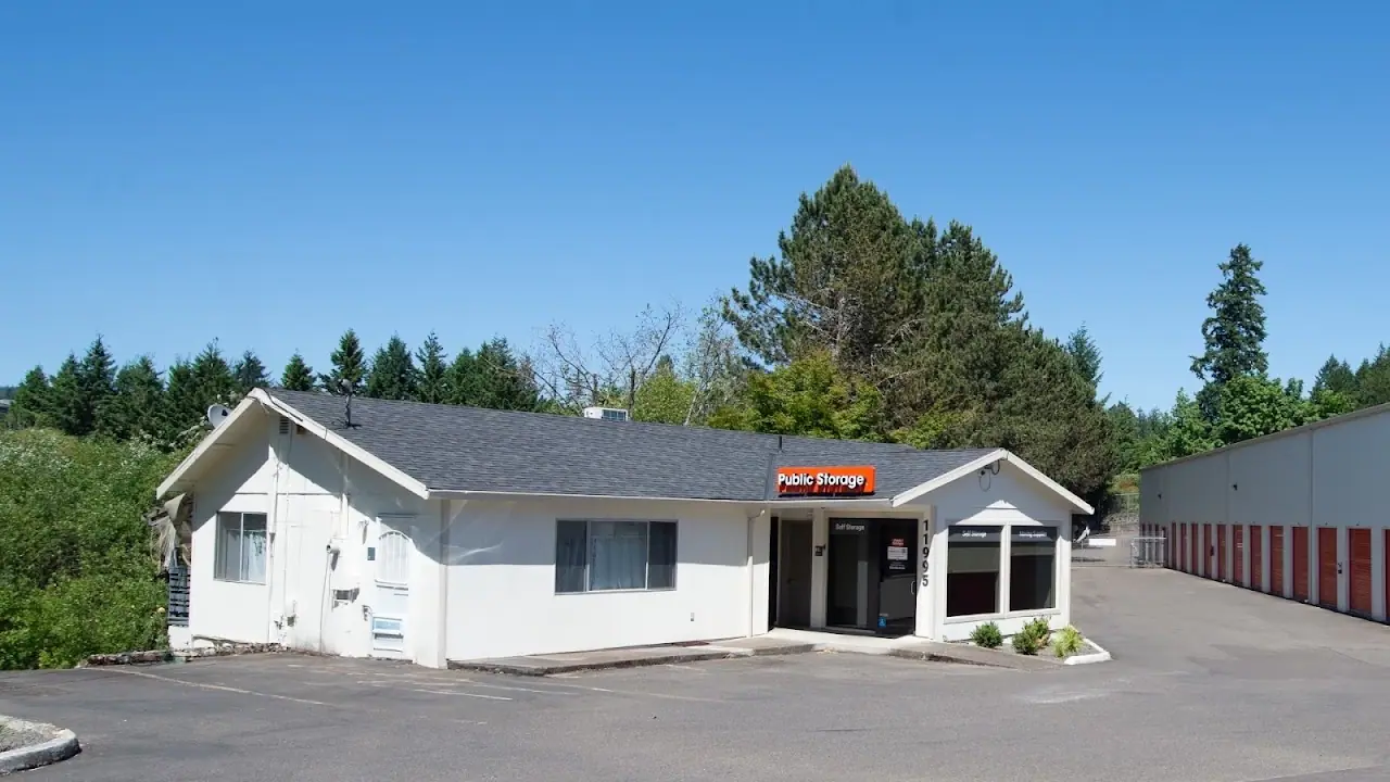 Public Storage, RV storage in Portland