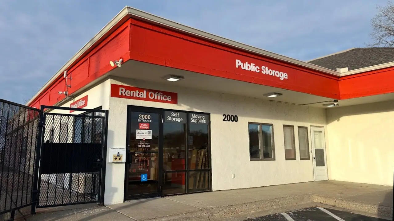 Public Storage, RV storage in Burnsville
