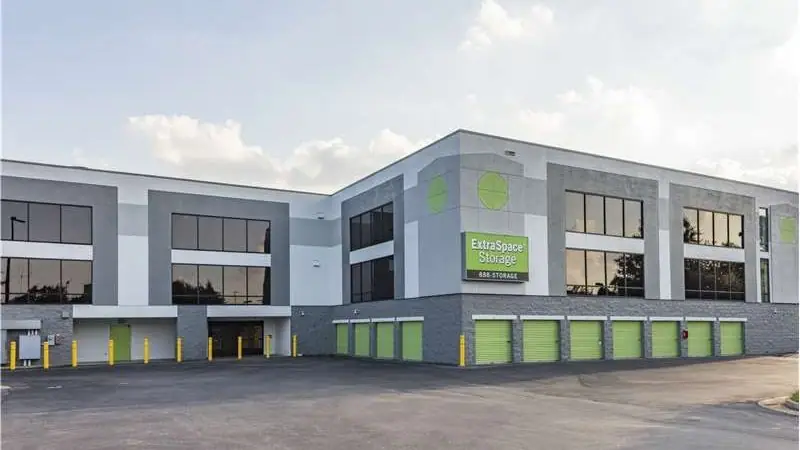 Extra Space Storage, RV storage in Hampton