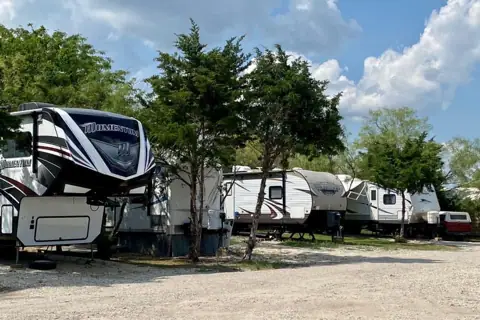 Royse City Rv Park photo 2