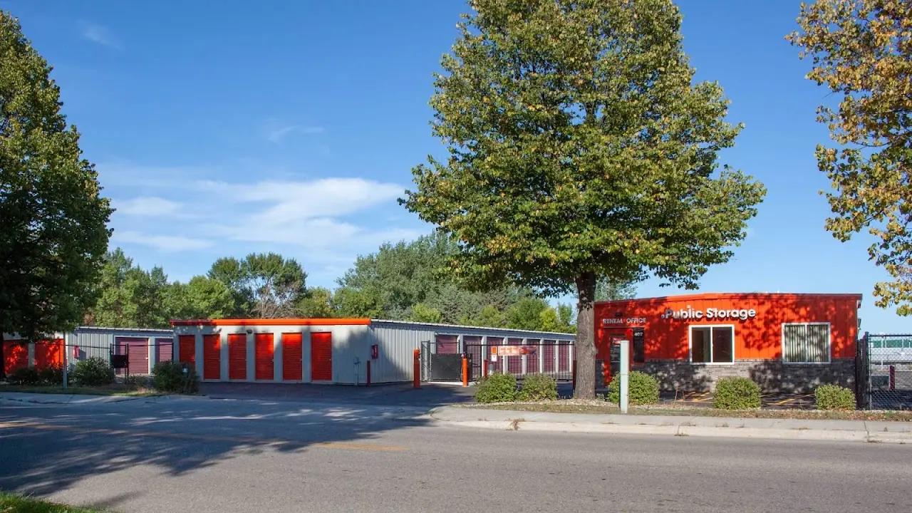 Public Storage, RV storage in Hutchinson