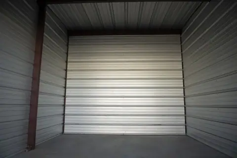 Handy Storage on Apples Way, LLC photo 2