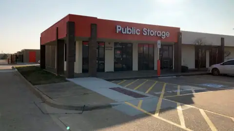 Public Storage in Arlington, TX