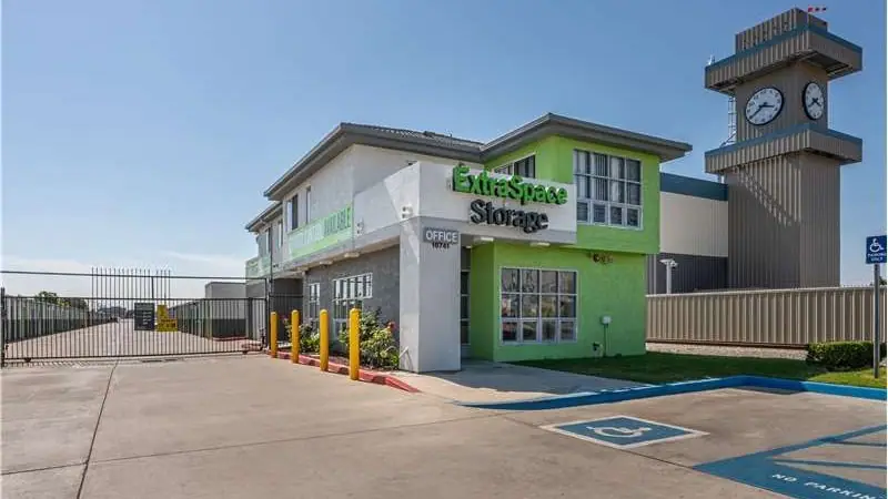 Extra Space Storage, RV storage in Stanton