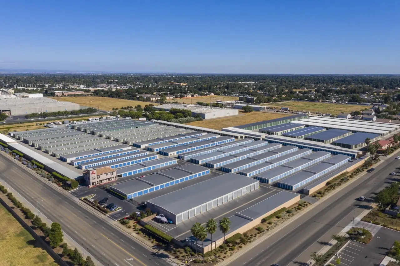 AA Self Storage Yuba City, RV storage in Yuba City